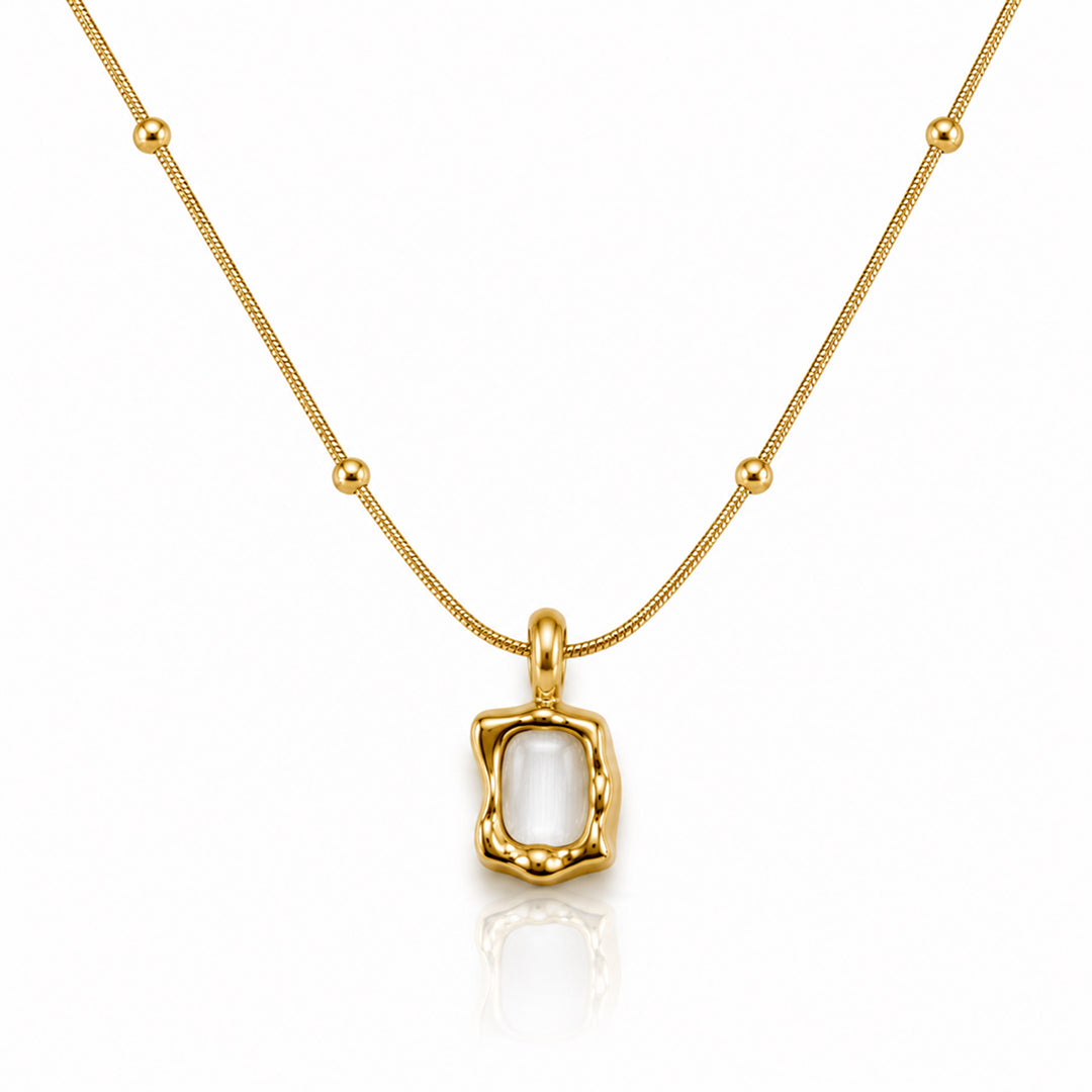 Organic Pearl Rectangle Pendant Necklace – Gold